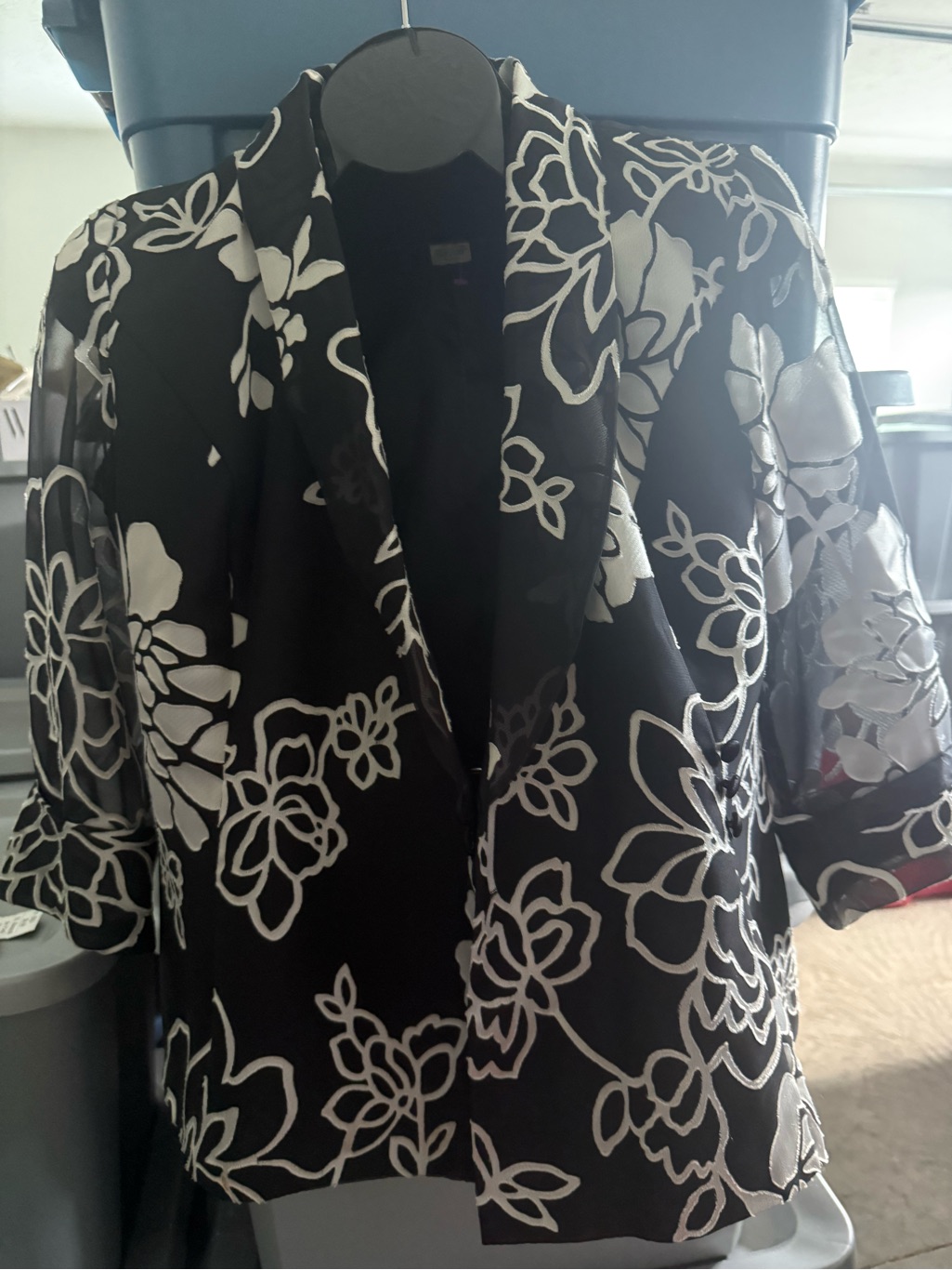 Black & White Floral Women's Jacket91
